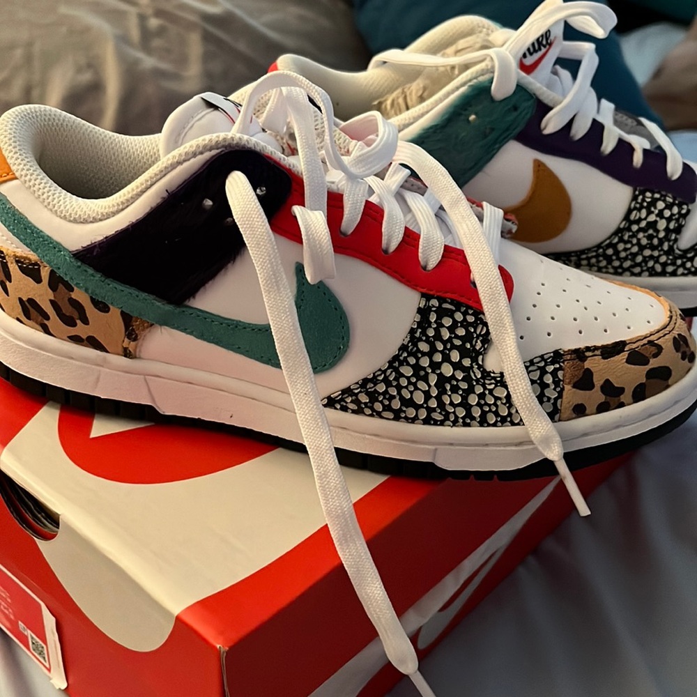 Multi Pattern Women Dunks…